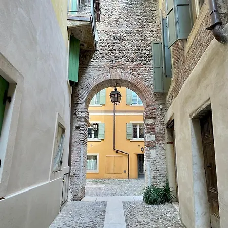 Alle Arche Apartament *